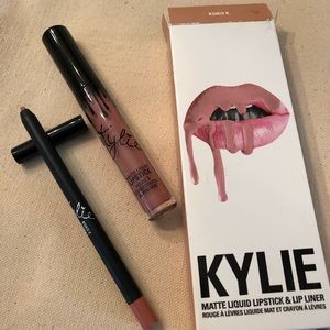 Kylie Matte Liquid Lipstick and Lip Liner